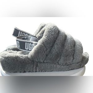 Women’s UGG Fluff Yeah Slides in Grey